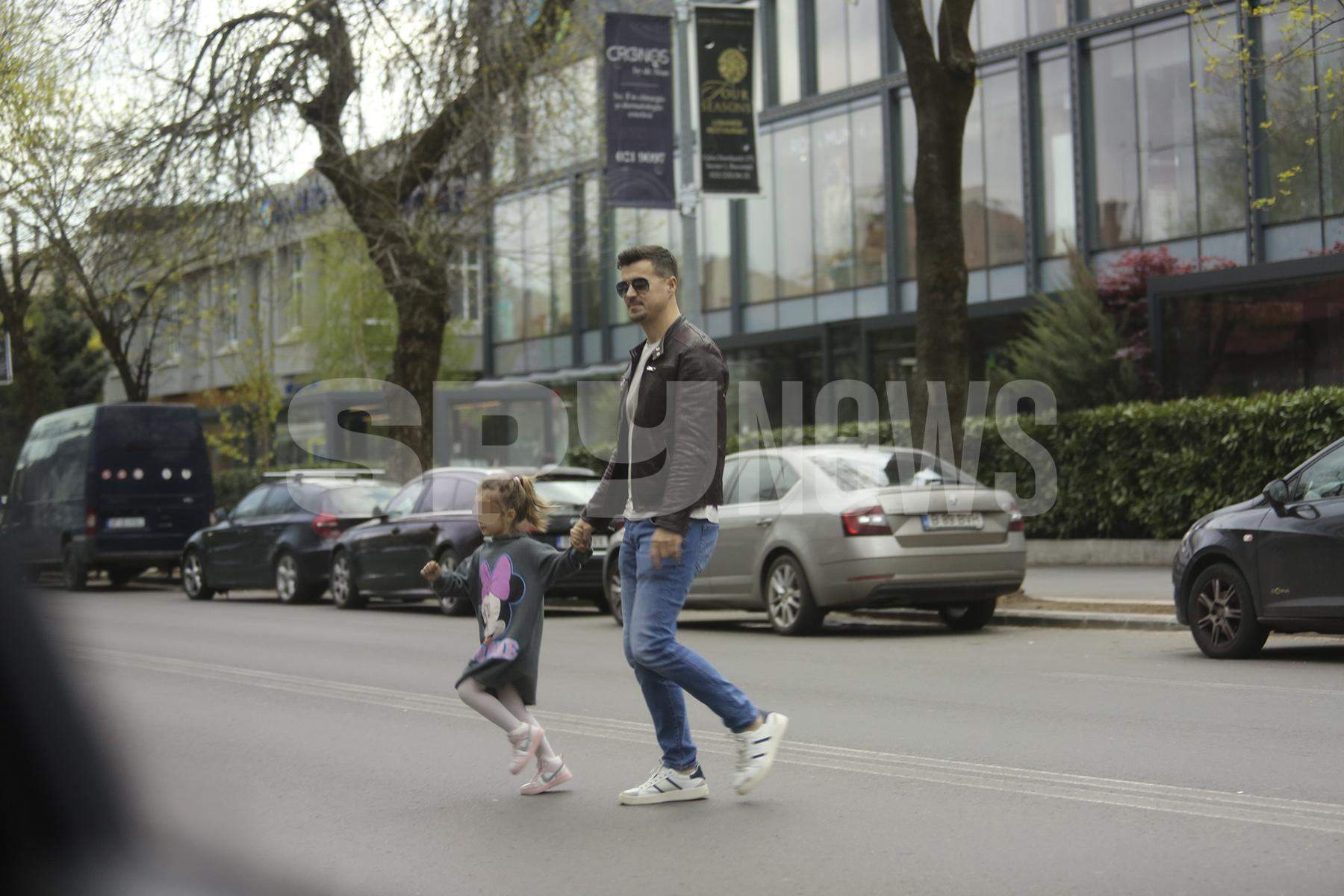 Cât de atent este Adrian Alexandrov cu fiica sa! Afaceristul îi face toate poftele fiice lui / PAPARAZZI