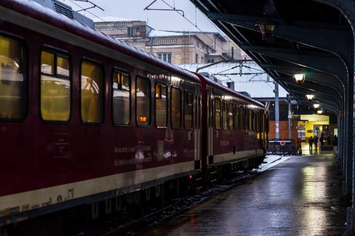 CFR Călători suplimentează numărul trenurilor de 1 Mai. Vor fi mai multe curse spre litoral în acest weekend. Care sunt rutele directe