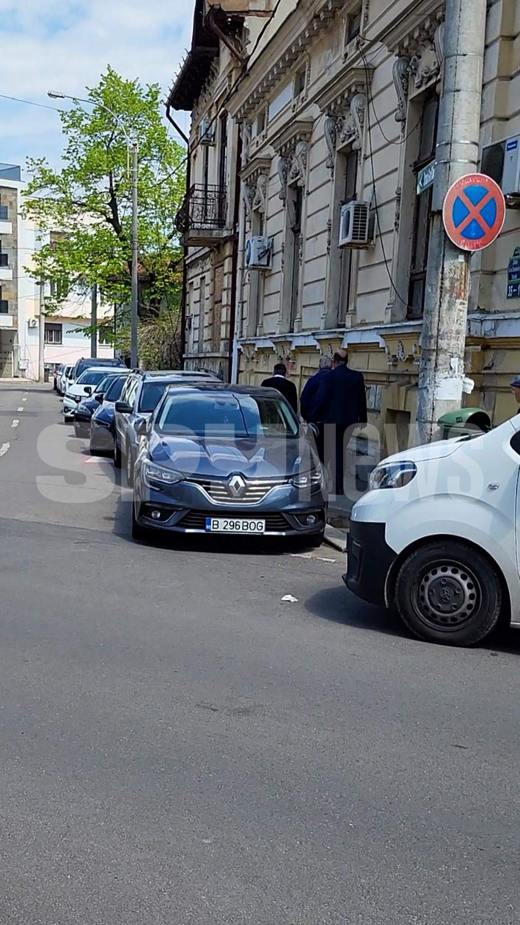 Ce face Gheorghe Turda în timpul liber, în București. Unde l-au văzut paparazzi SpyNews.ro / PAPARAZZI