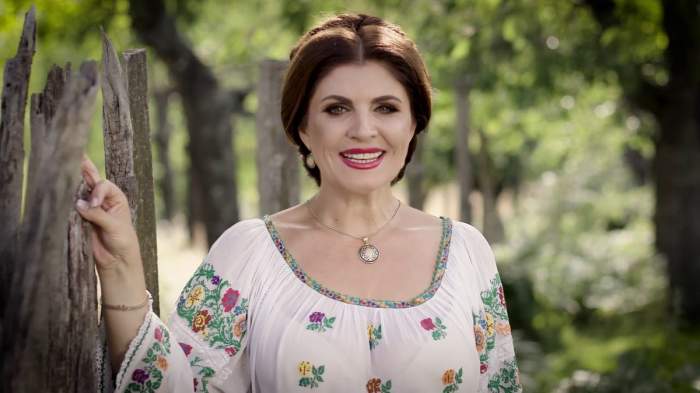 Mariana Ionescu-Căpitănescu, nevoită să nască prematur, la 7 luni. A primit semne pe scenă, în timpul unui spectacol: ”Am fost devastată” / VIDEO