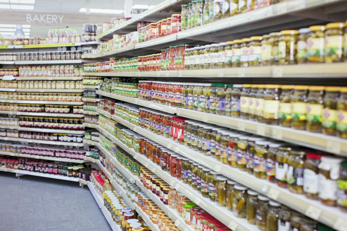Țara din Europa unde supermarketurile plafoneaza prețurile la alimente. Procesul va începe de la 1 iunie 2023