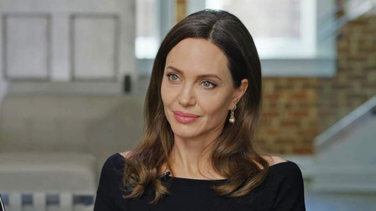 Angelia Jolie, mesaj dureros