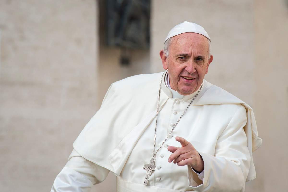 Papa Francisc, reacție după ce o femeie și-a adus câinele la binecuvântare