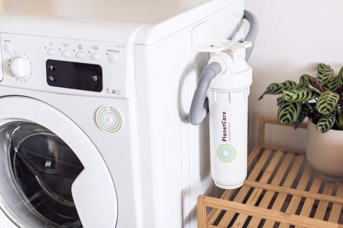 Cum se curăță mașina de spălat cu oțet. Metoda corectă care elimină mirosurile și murdăria