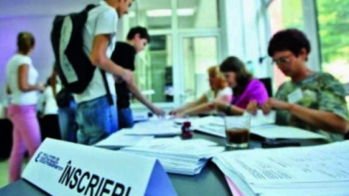Admitere liceu 2023. Ministerul Educației a modificat calendarul în contextul grevei profesorilor