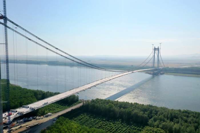 Podul peste Dunăre de la Brăila va fi inaugurat pe 27 iunie. Vestea a venit de la ministrul Transporturilor, Sorin Grindeanu
