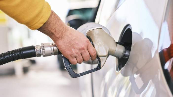 Vești proaste pentru șoferi chiar înainte de weekend! Carburanţii se scumpesc din nou! Care e prețul benzinei și al motorinei astăzi, 25 mai 2023