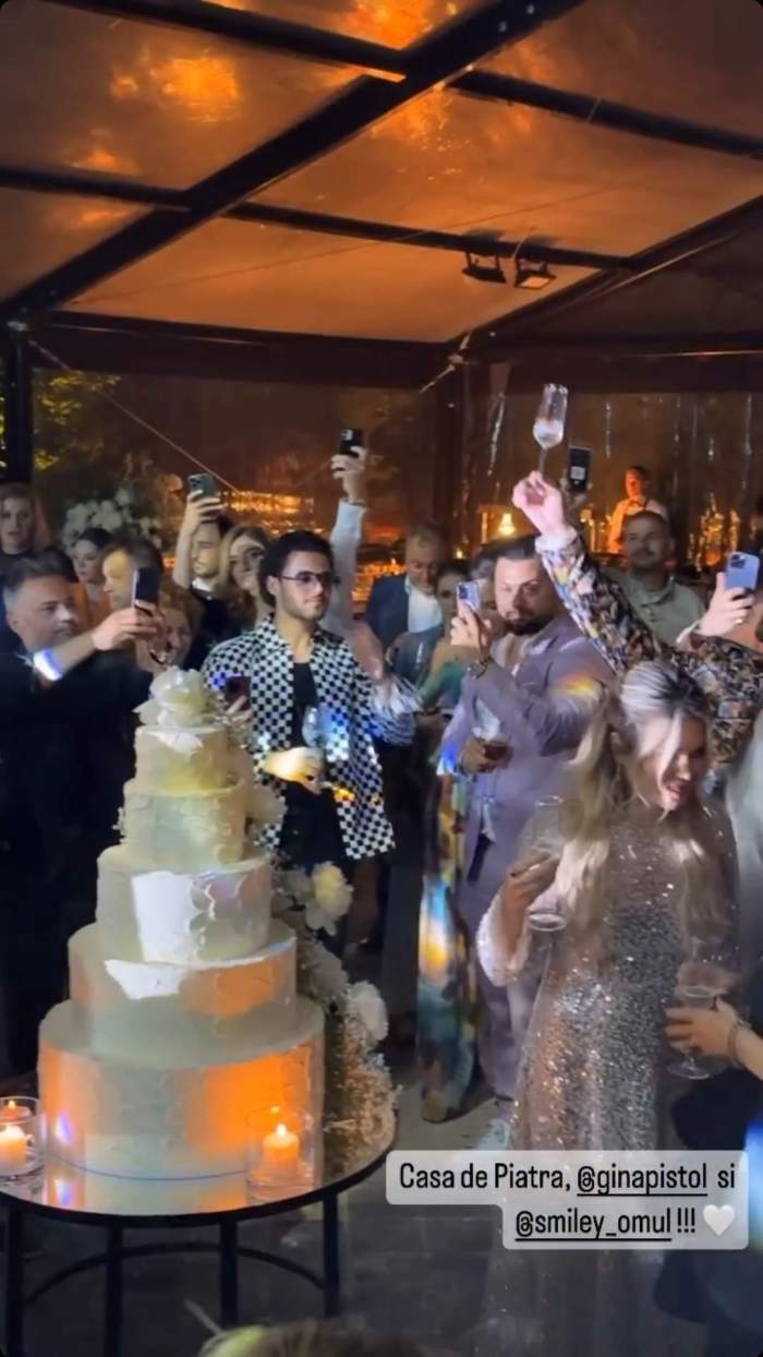 Imagini cu tortul de la nunta Ginei Pistol și a lui Smiley. A avut patru etaje și a arătat spectaculos / VIDEO