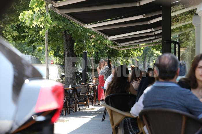 Imagini de senzație cu Sore! În compania cui a fost surprinsă artista în urmă cu puțin timp, după ce s-a zvonit că are o relație cu Răzvan Miheț / PAPARAZZI