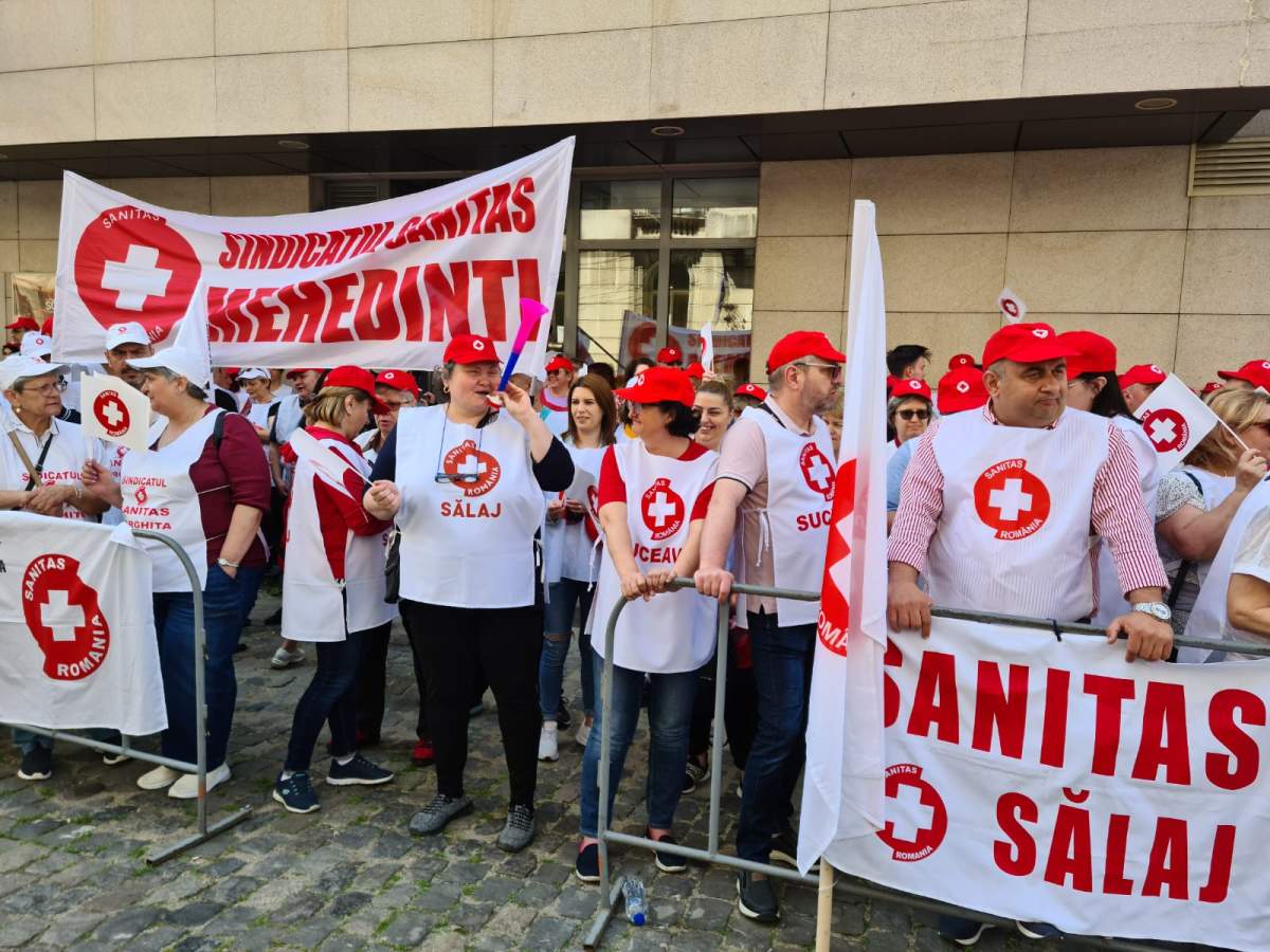 După învățământ, sindicatele din sănătate intră în grevă. Ce spune Alexandru Rafila despre această decizie După învățământ, sindicatele din sănătate intră în grevă. Ce spune Alexandru Rafila despre această decizie