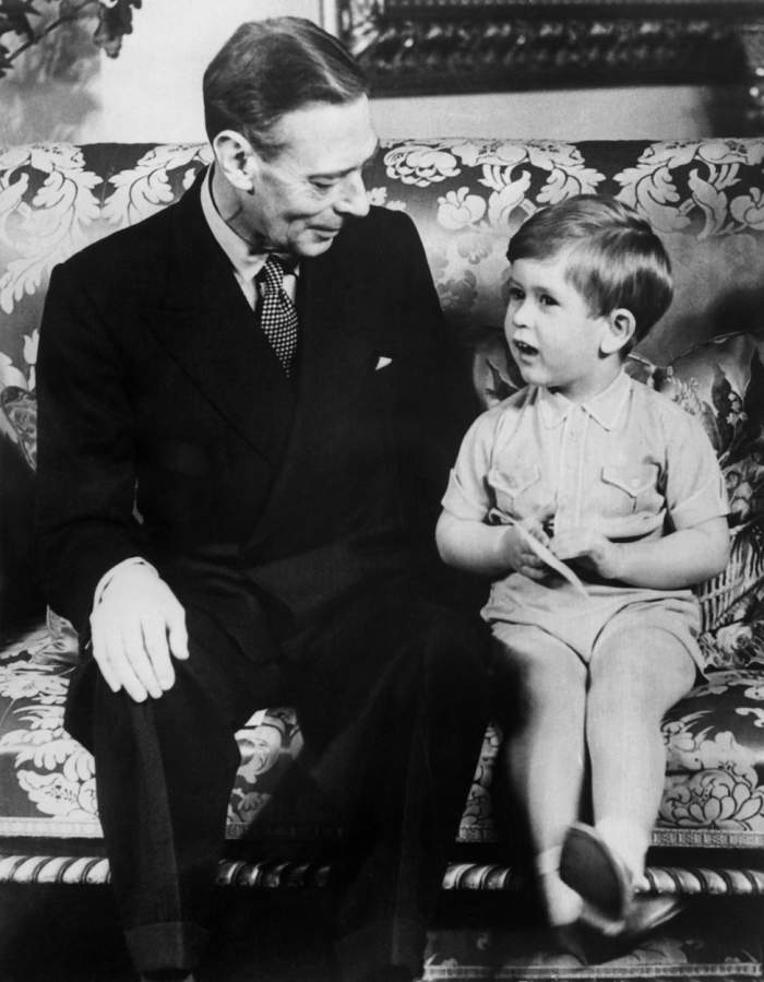 Imagini cu Regele Charles al III-lea în copilărie. Ce studii are suveranul britanic / FOTO