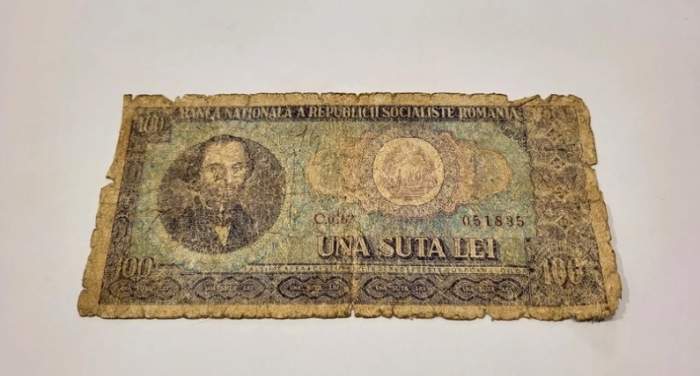 bancnota de 100 lei veche