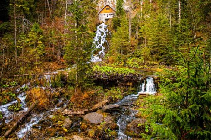 Locul din România unde se găsește cea mai limpede apă din Europa. Este un obiectiv turistic spectaculos de care puțini știu