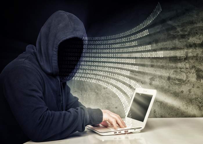 Hackerul român „Virus”, condamnat la închisoare în SUA. Bărbatul a atacat milioane de dispozitive, înclusiv ale NASA