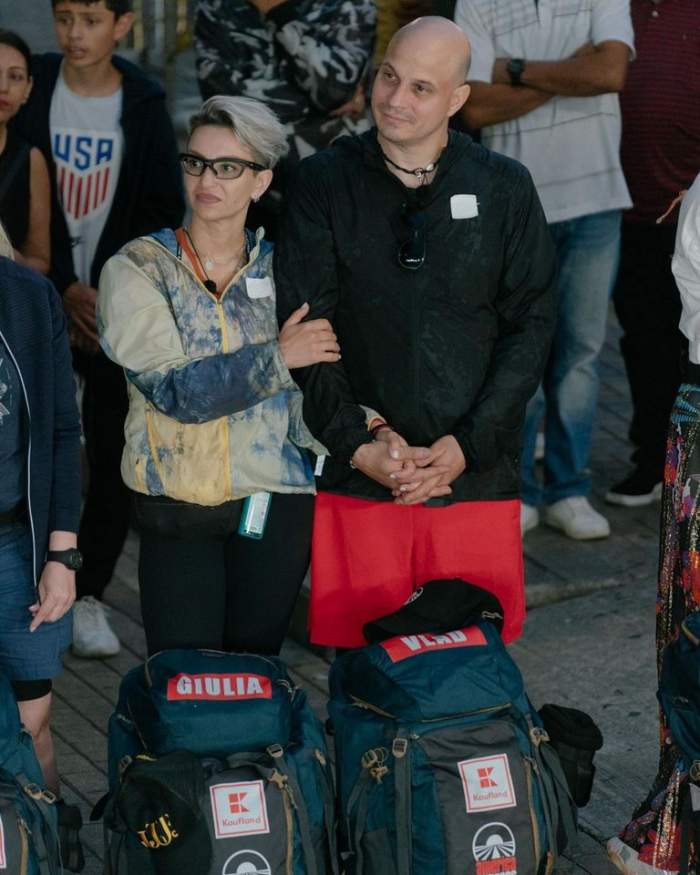 Giulia Anghelescu și Vlad Huidu aniversează 11 ani de relație. Cei doi au plecat în cea mai mare aventură, de mână, în America Express / FOTO