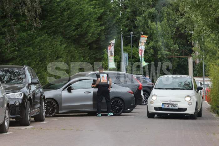 Cum își petrece Ionut Vînă timpul atunci când nu e pe terenul de fotbal. În preajma cui a fost surprins sportivul / PAPARAZZI