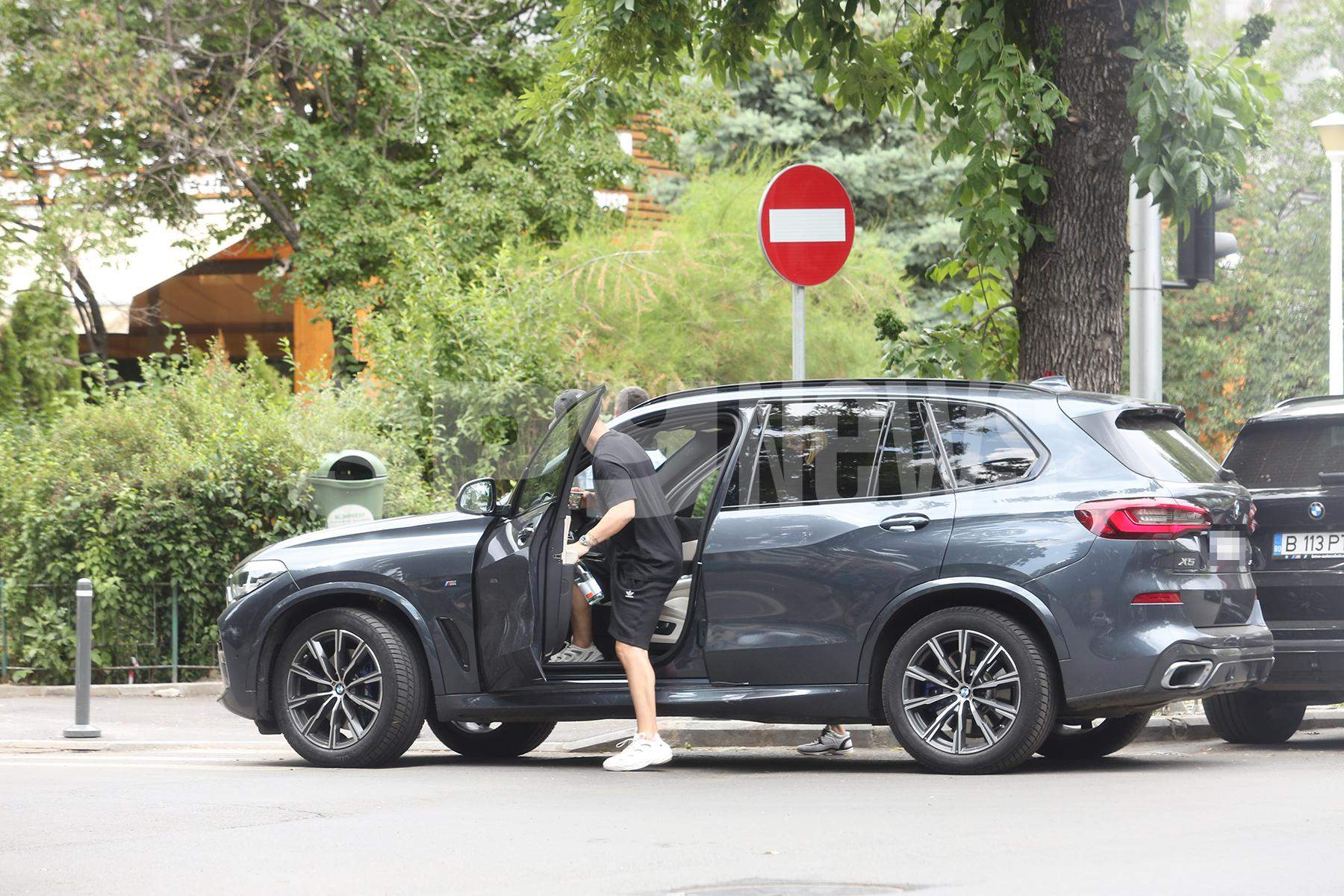 Jorge, surprins într-un moment de neatenție pe străzile Capitalei. Dovada că graba strică treaba / PAPARAZZI