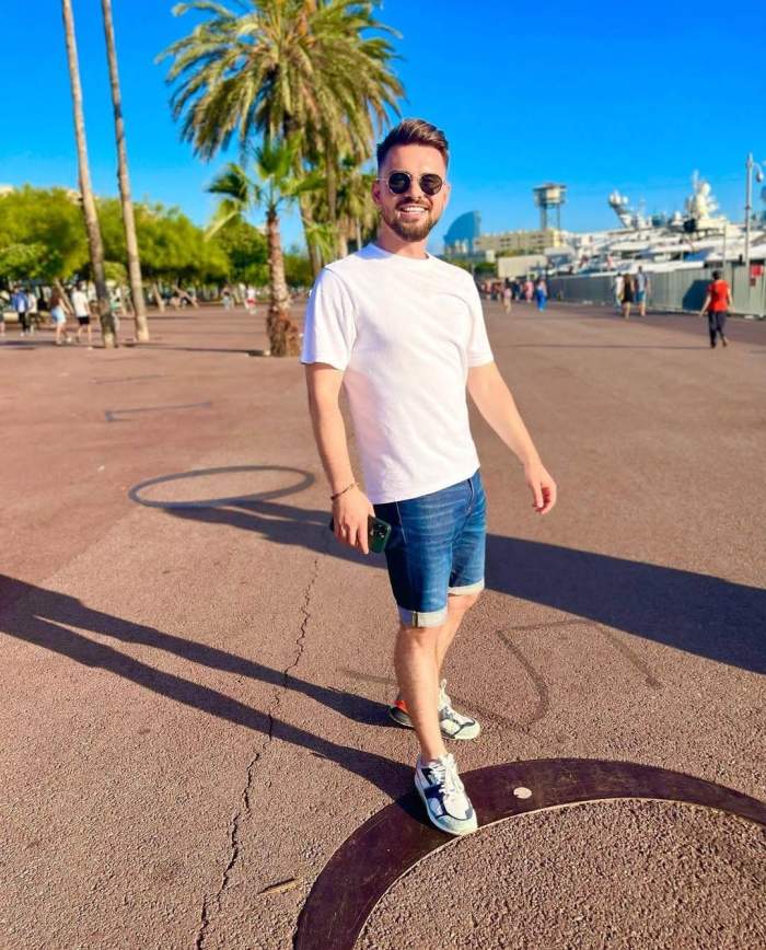 Sebastian Dascălu, în ipostaze romantice alături de iubită! Cine este femeia care l-a făcut pe fostul concurent Insula Iubirii să uite de Cristina Nimereală / FOTO