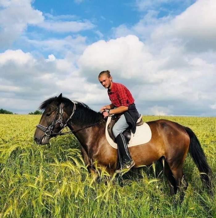 Paul a murit la doar 23 de ani, după ce a fost ars de viu în propriul tractor. Instructorul de echitație a lăsat în urmă multă suferință / FOTO