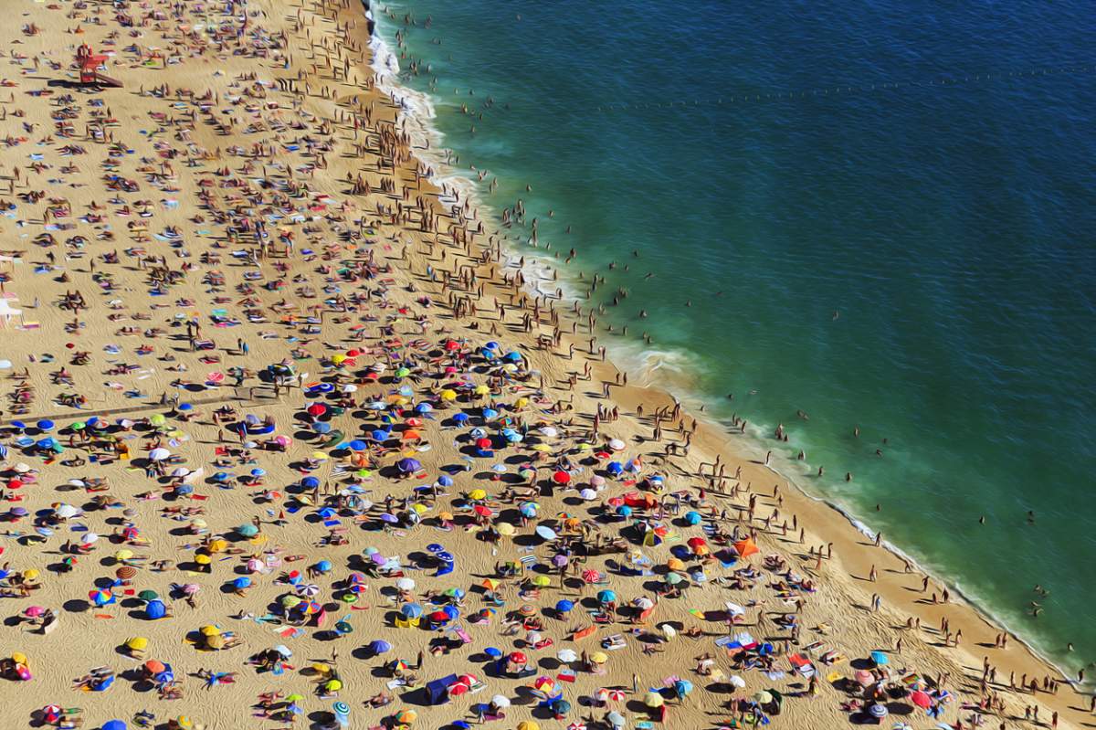plaja portugalia turisti