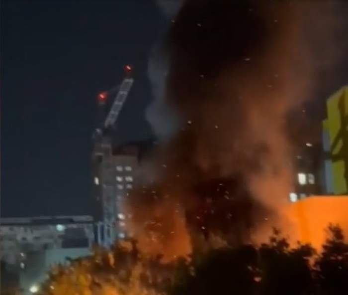 Noi detalii în cazul incendiului devastator de la spitalul Robănescu din București. Martorii au făcut declarații: ”Ţipau copiii acolo”