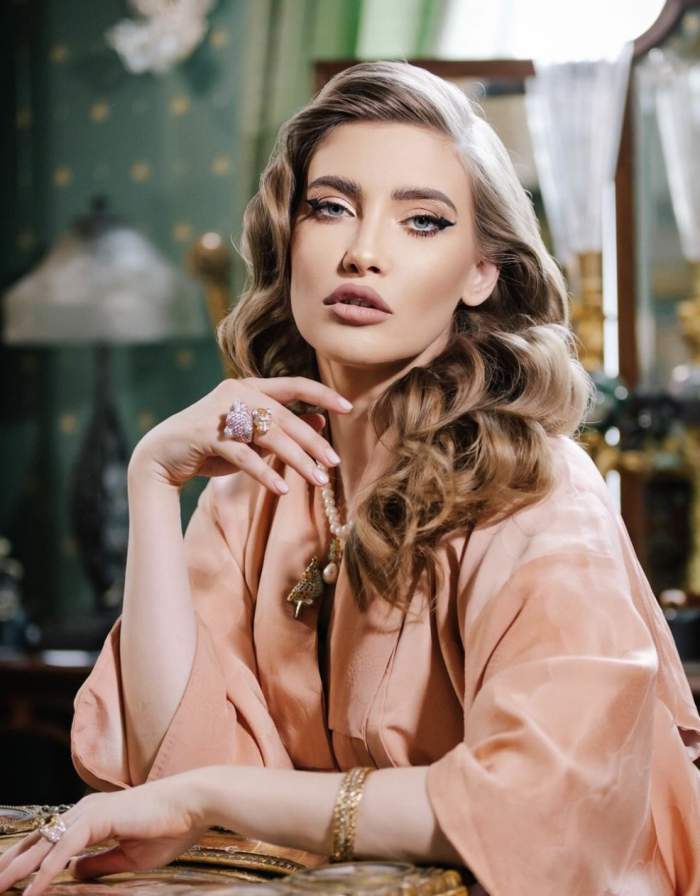 Iulia Albu împlinește astăzi 42 de ani! Fotografia pe care a postat-o criticul de modă de aniversarea sa: „A fost o aventură” / FOTO