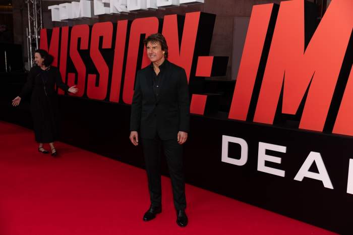 Tom Cruise, în vârstă de 61 de ani, a realizat cea mai periculoasă cascadorie în filmul său. Actorul s-a aruncat de pe o stâncă / VIDEO