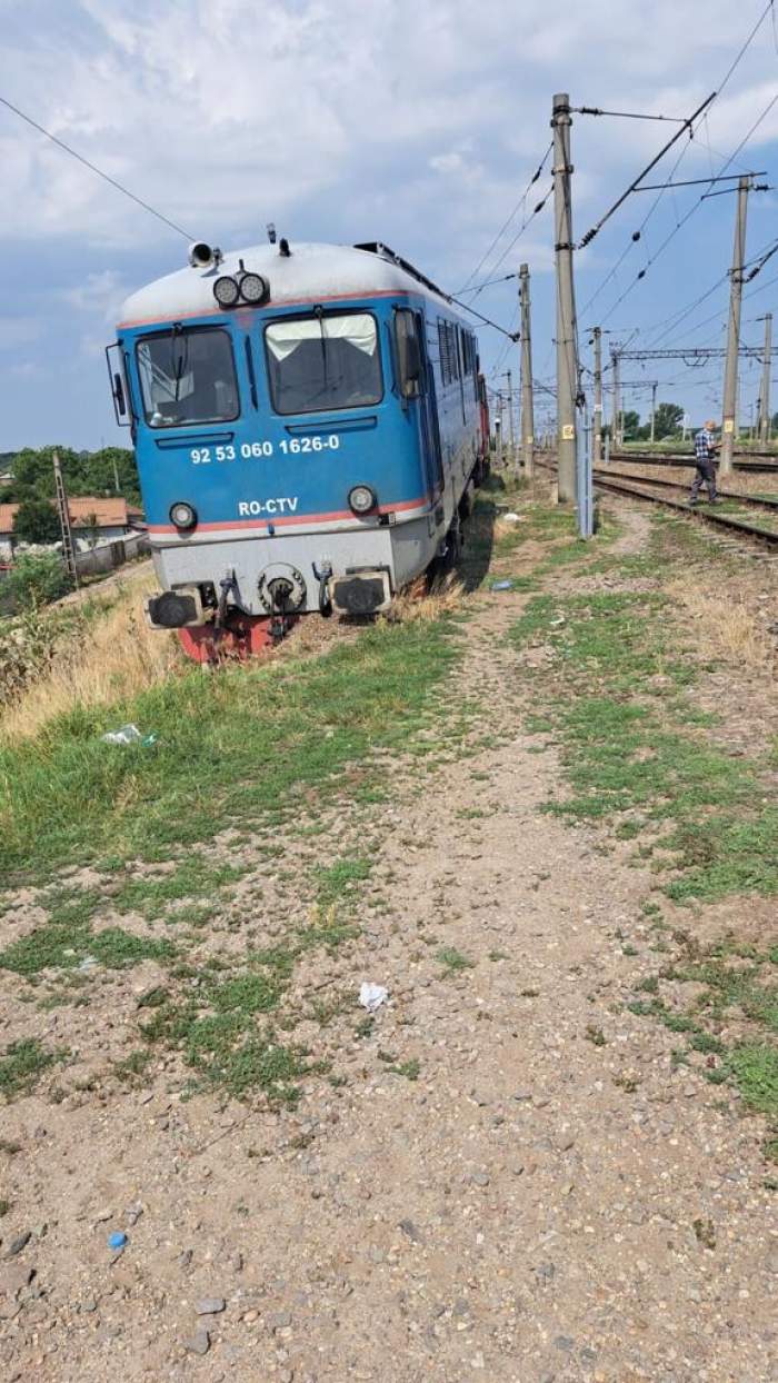 Două locomotive s-au ciocnit violent! Accidentul feroviar a avut loc la Roșiori / FOTO