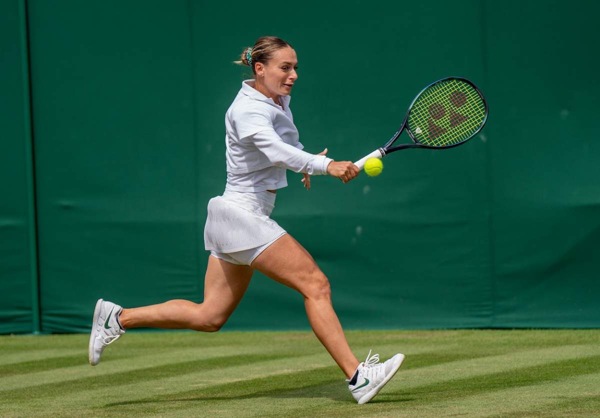 Ana Bogdan și Jaqueline Cristian, calificate în turul doi la Wimbledon