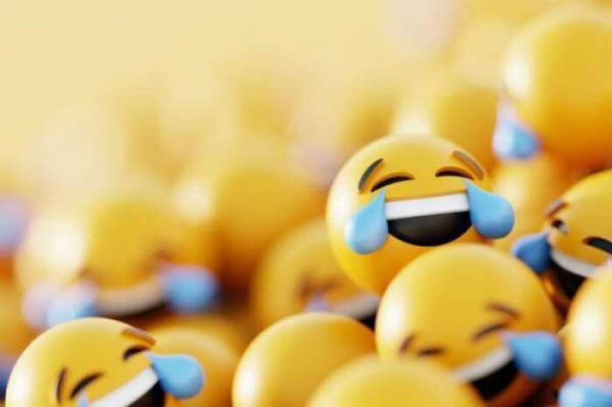 Fotografie cu emoji-uri amuzante