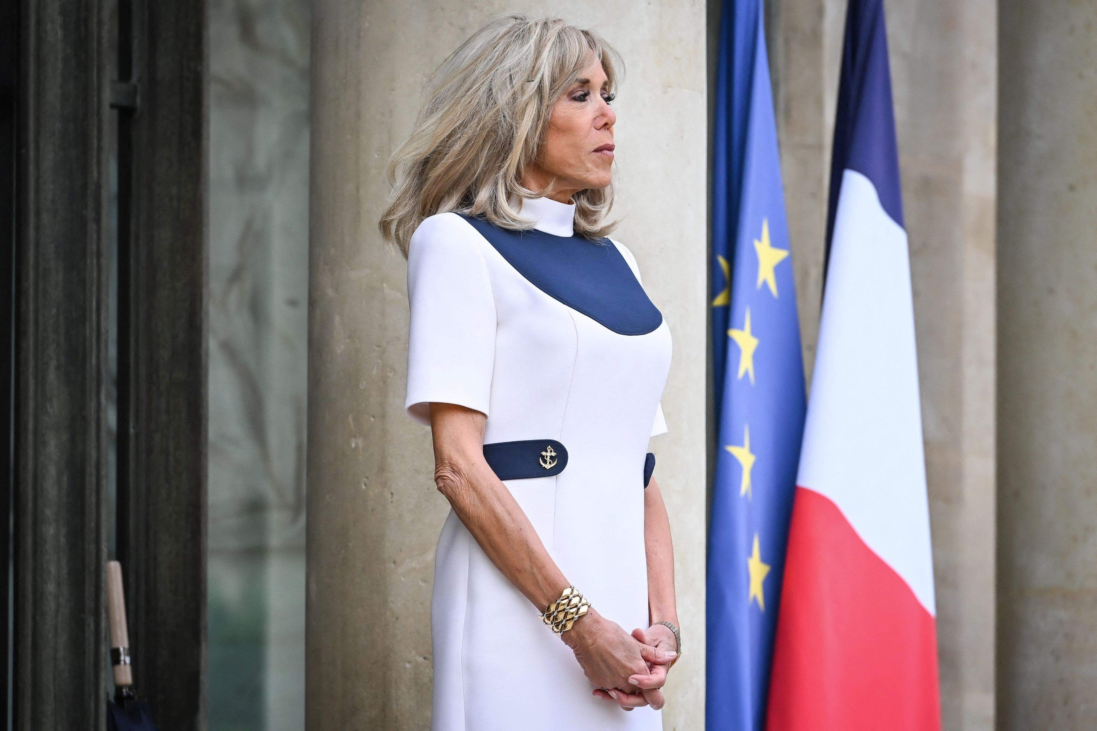 Ce dietă respectă Brigitte Macron pentru o siluetă de invidiat la 70 de ani. Cum se menține în formă Prima Doamnă a Franței / FOTO