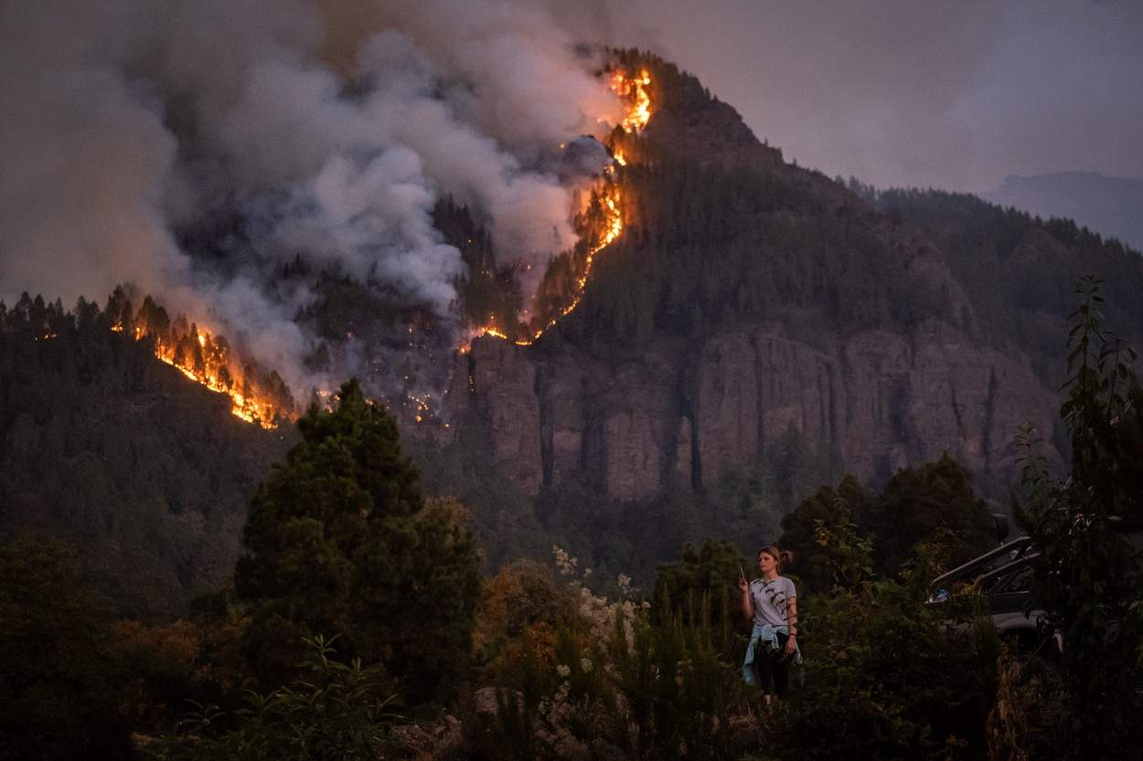 flăcări în Tenerife