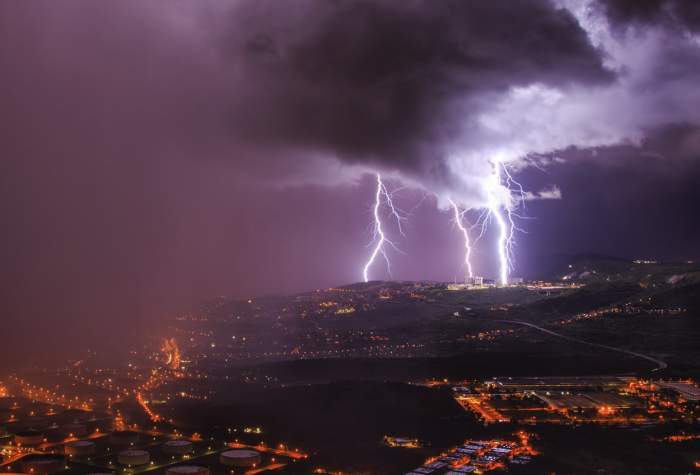 Avertisment ANM! Cod galben de furtună și vijelii în mai multe județe din România. Ce zone sunt vizate