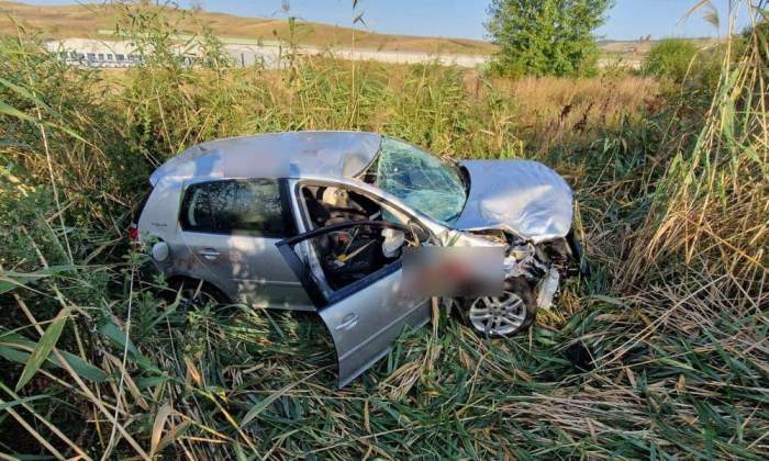 Trei tineri ucişi și alți trei răniți de un şofer de 19 ani care s-a urcat beat la volan. Accidentul cumplit a avut loc în Sântimbru, judeţul Alba