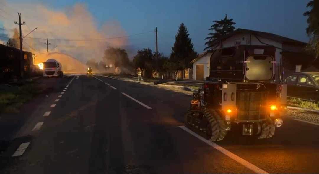 Imagini terifiante de la locul exploziilor de la Crevedia. Cum arată acum zona unde 58 de persoane au fost rănite și două au murit / FOTO