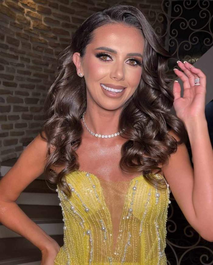 Georgiana Lobonț cu bucle
