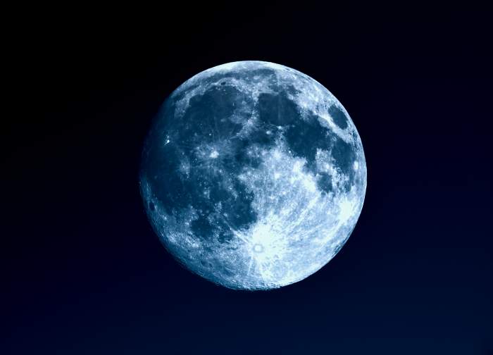 Superluna sau Luna albastră, eveniment vizibil pe cerul României pe 30 august 2023. Va putea fi observată cea mai mare și strălucitoare lună plină din an