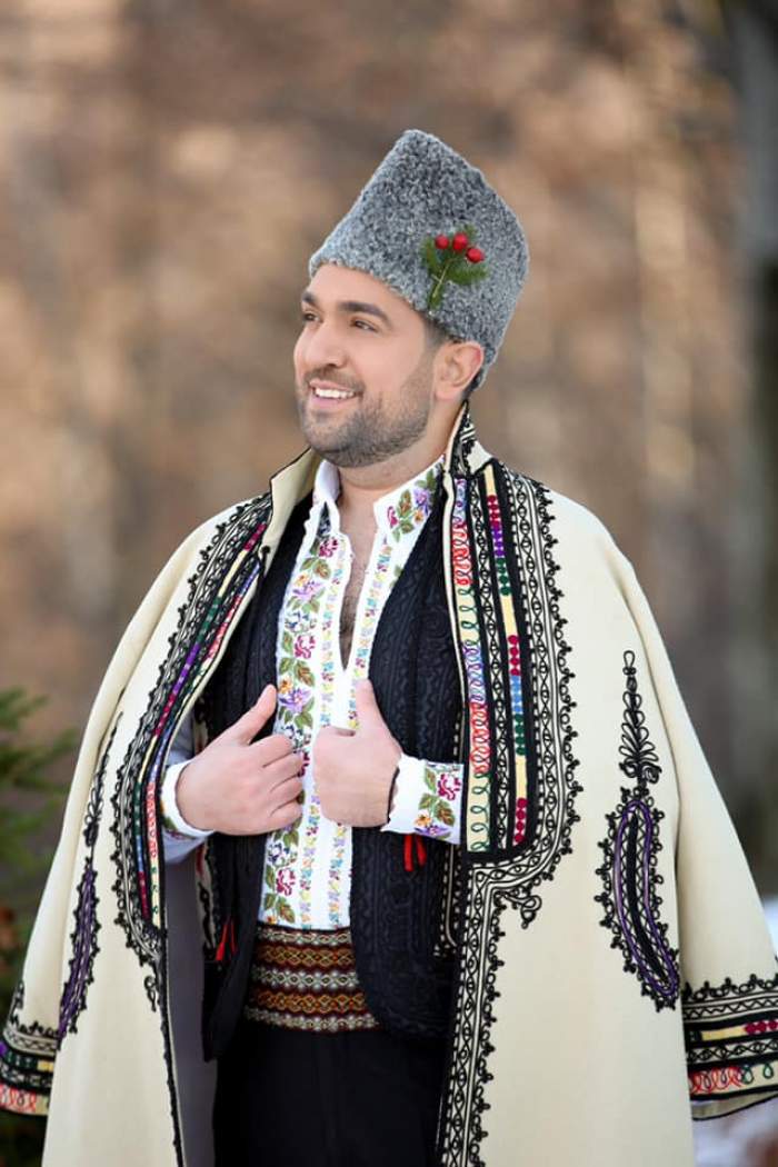 Leonard Petcu în costum traditional