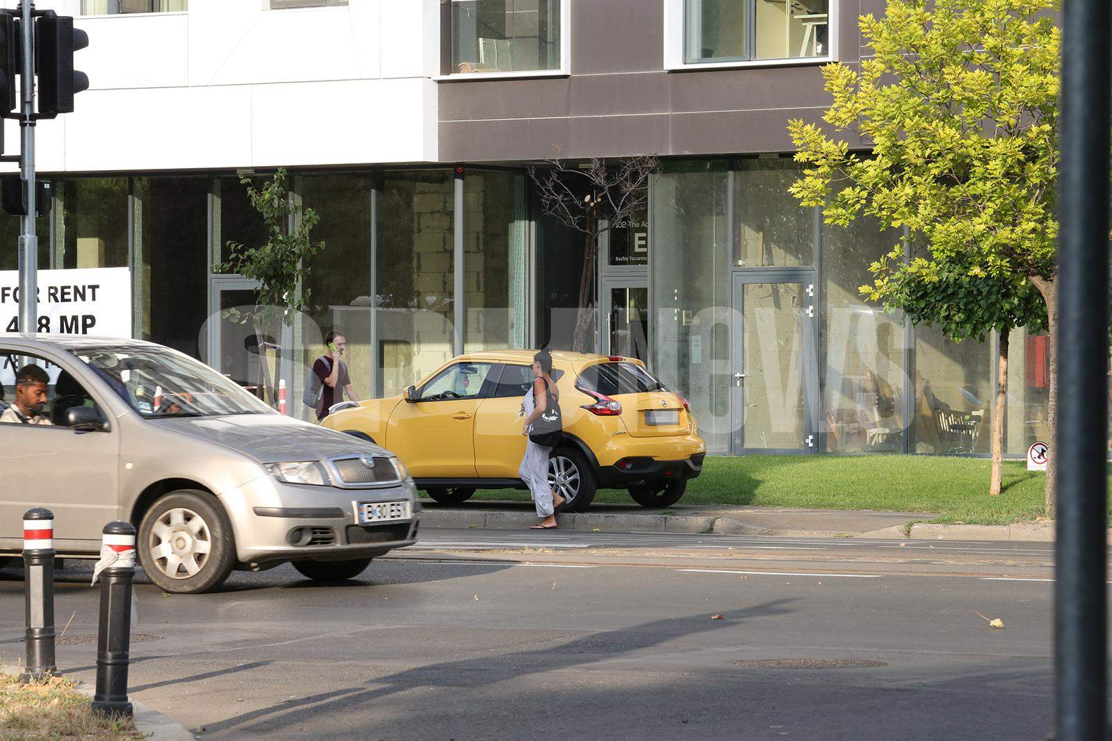 Și frumoasă, și grijulie! Lavinia Pârva, imagini înduioșătoare alături de fiul ei! / PAPARAZZI