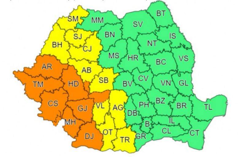 Anunț ANM! 19 județe din țară intră sub avertizări cod galben și portocaliu de vreme severă. Sunt anunțate ploi torențiale, grindină și vijelii