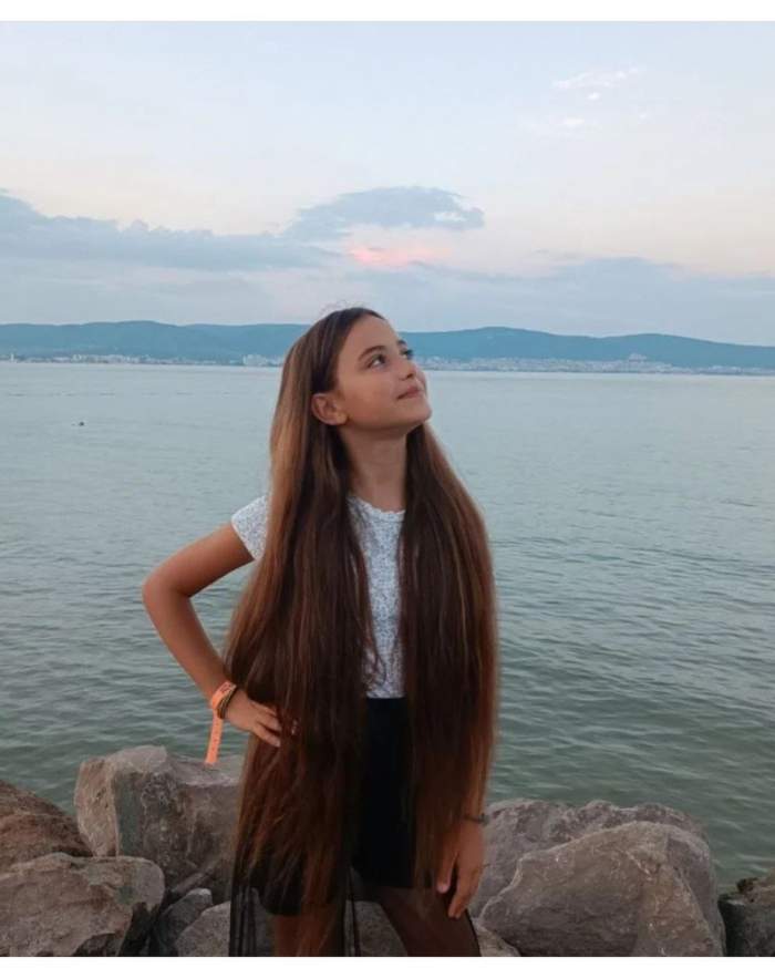 Cine este Ana, fata de 12 ani care a murit în urma unui accident de mașină. În autoturism se aflau părinții și sora copilei: „O mare pierdere” / FOTO