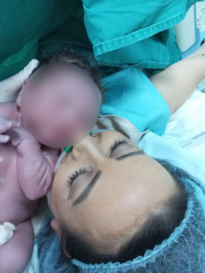 Larisa Drăgulescu a născut! Vedeta a adus pe lume cel de-al treilea copil: ”Puiul nostru” / FOTO