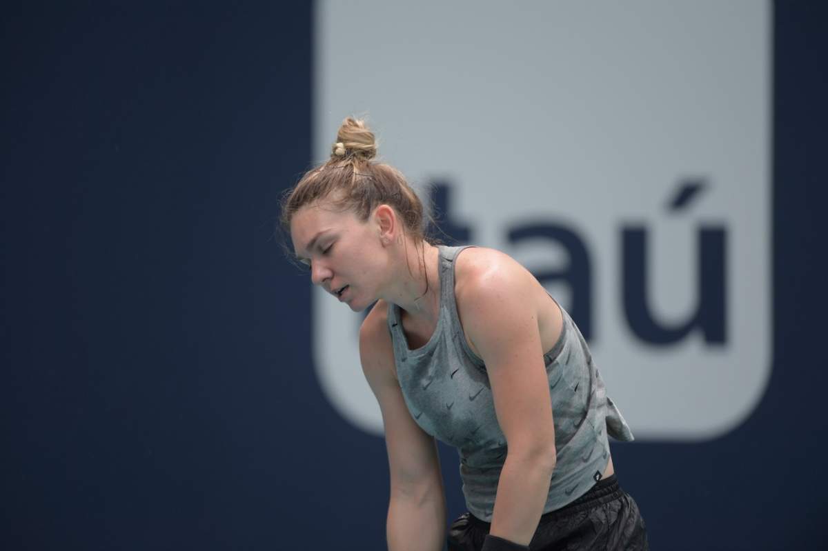 Simona Halep, campioana de la Wimbledon din 2019, pică un test de droguri pentru Roxadustat, dar fostul număr 1 mondial spune că se simte „trădată” și că va lupta „până la sfârșit” pentru a-și șterge numele