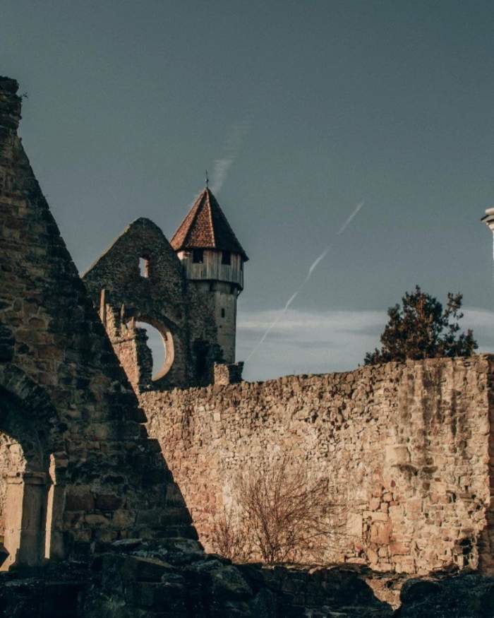 Locul din România unde s-a filmat un celebru film de groază. Intrarea costă doar 10 lei / FOTO