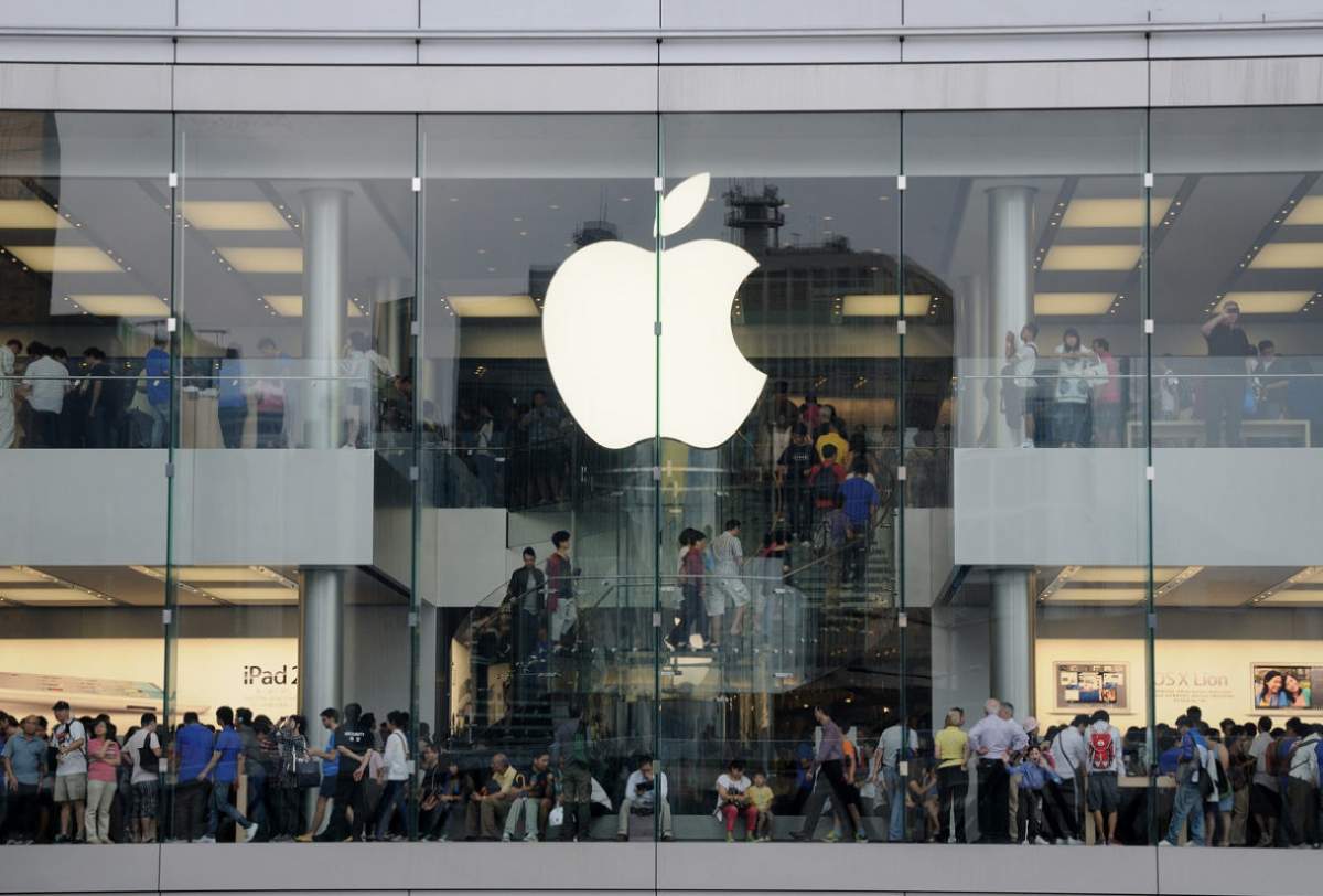 Apple a decis, după ce Franța a anunțat că oprește vânzările de iPhone 12 din cauza radiațiilor prea mari. Ce va face compania internațională