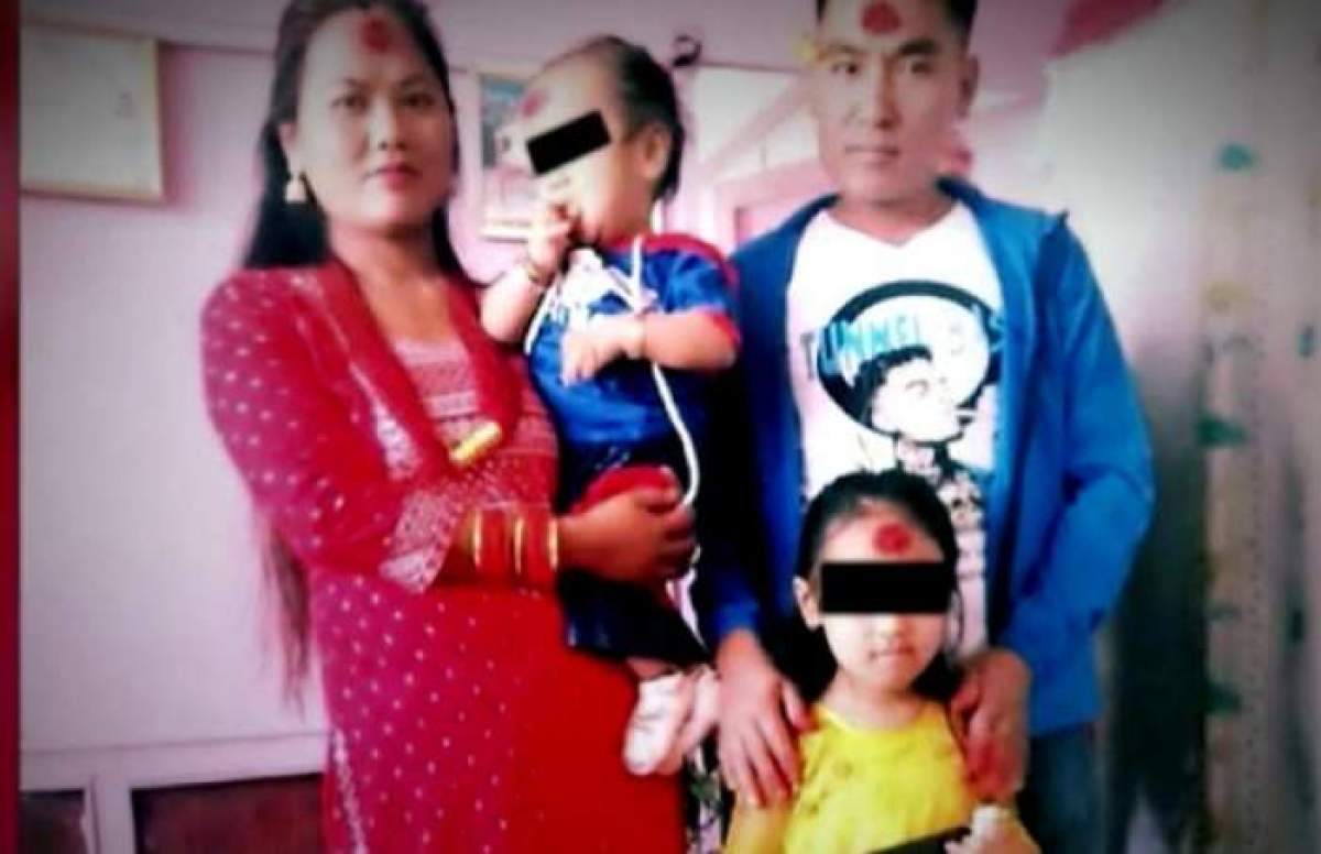 bărbatul din Nepal și familia lui