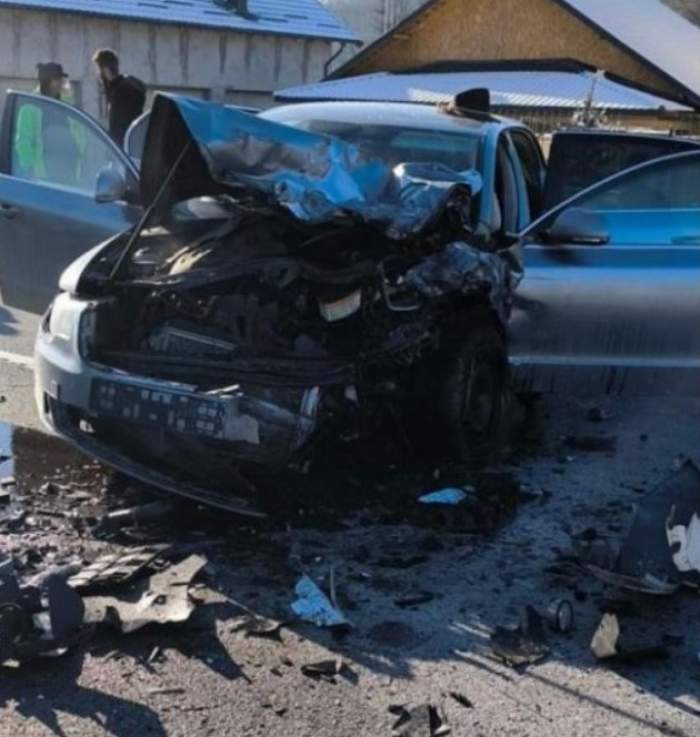 mașina din accident
