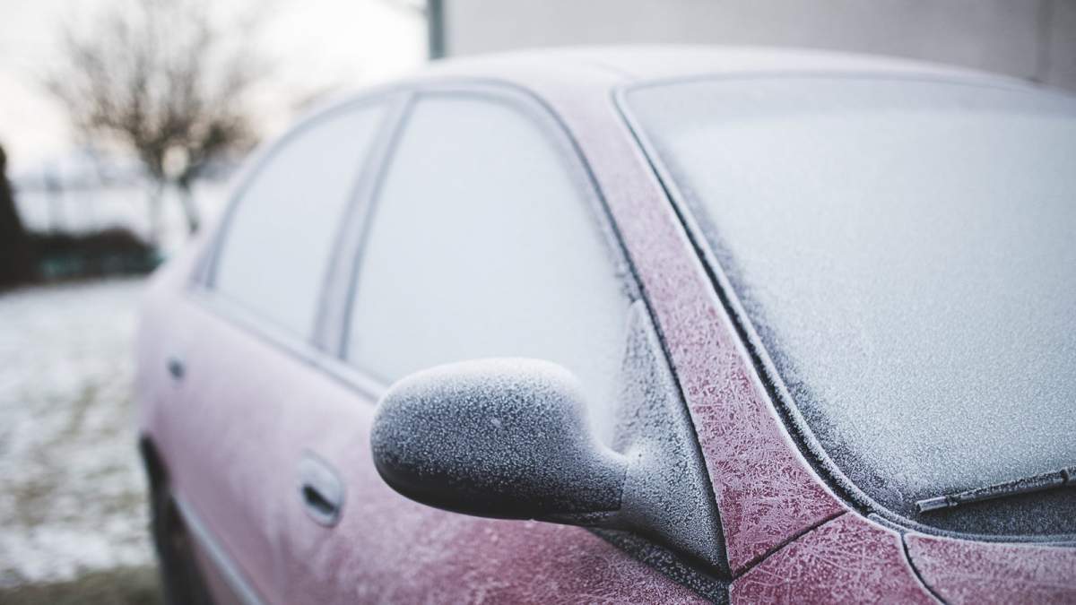 Vremea rece și umedă poate face ravagii in rândul mașinilor iarna