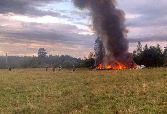 Imagini cu avionul care s-a prăbușit liderul grupului Wagner, în incendiu