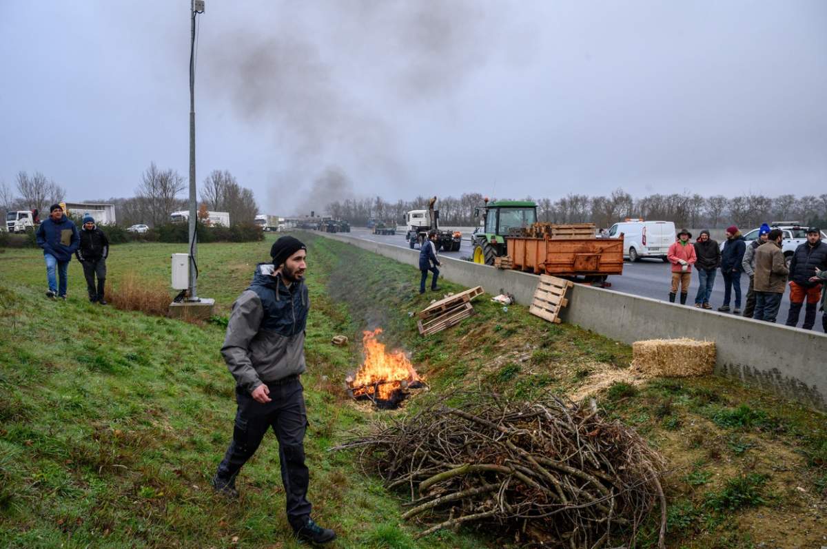 imagine de la protestul din Franța